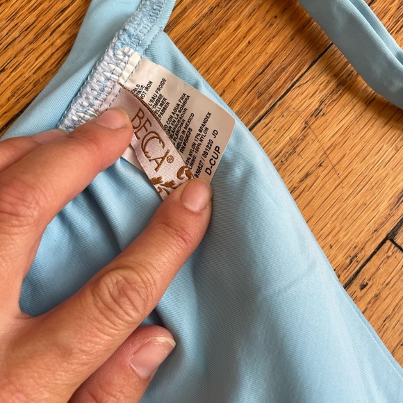 3 bottoms 1 top bikini - Picture 5 of 6